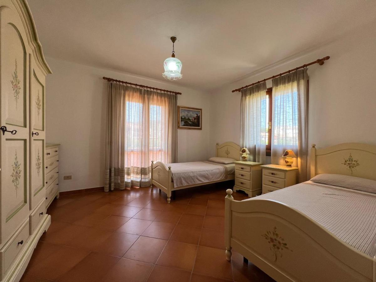 Spacious Apartment By The Sea กันนิโจเน ภายนอก รูปภาพ
